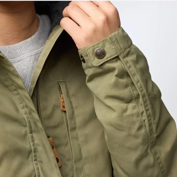 Fjallraven. KIRUNA PADDED PARKA. Navy. - Picture 5 of 9